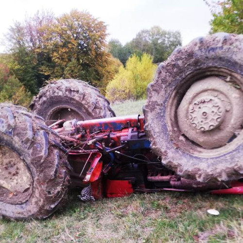 Tractorist în vârstă de 69 de ani a murit într-un accident în comuna Câmpuri