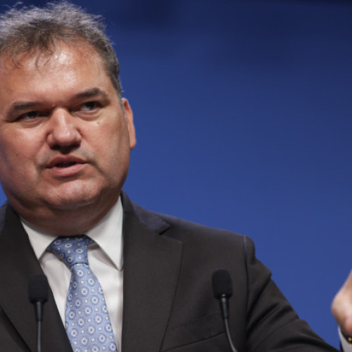 Ministrul Dezvoltării estimează economii de până la 4,5 miliarde lei prin reforma administrației