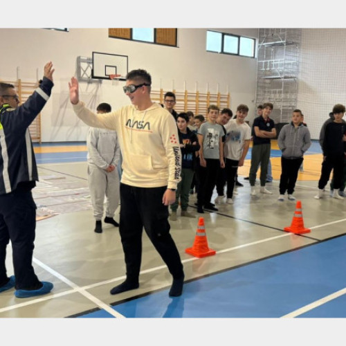 Acțiuni integrate pentru siguranța elevilor în școlile din Oradea și Beiuș