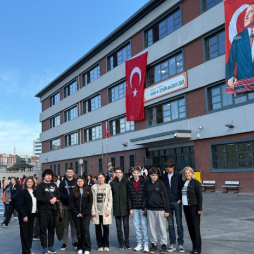 Elevi de la Liceul Pedagogic din Beiuș, în mobilitate Erasmus+ la Istanbul