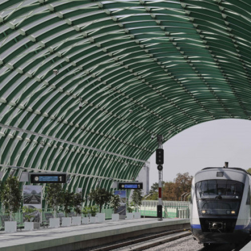 Modificări în circulația trenurilor spre aeroport din cauza lucrărilor electrice