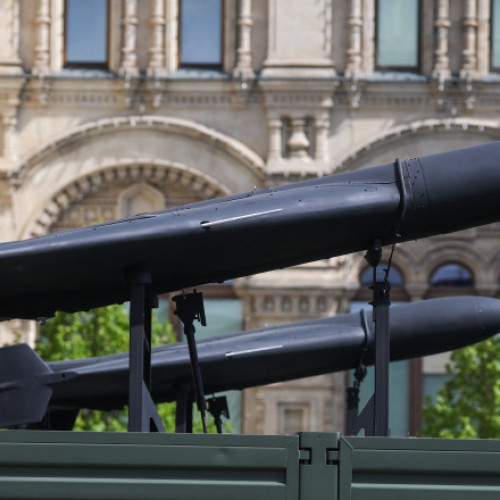 Rusia intenționează să angajeze 12.000 de muncitori nord-coreeni pentru o fabrică de drone