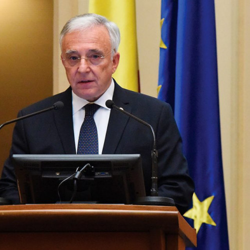 Mugur Isărescu explică creșterea inflației prin eliminarea plafoanelor și majorarea taxelor