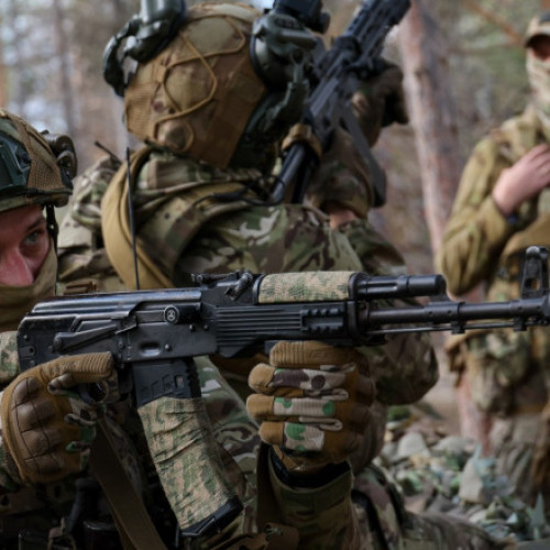 Forțele speciale ruse efectuează exerciții de parașutare și capturare în regiunea Kaliningrad