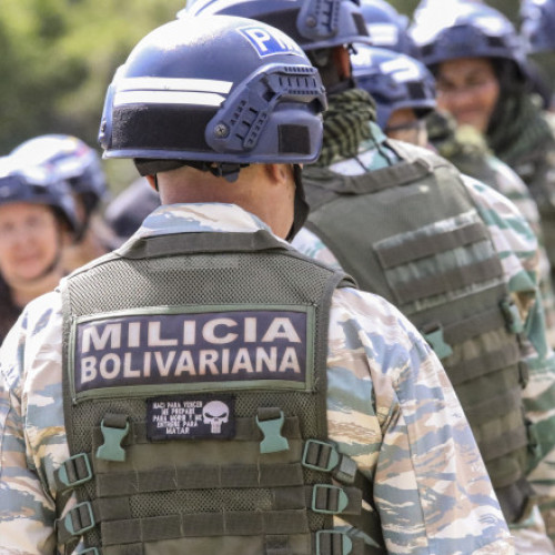 Venezuela pregătește o rezistență de tip gherilă în eventualitatea unui atac american