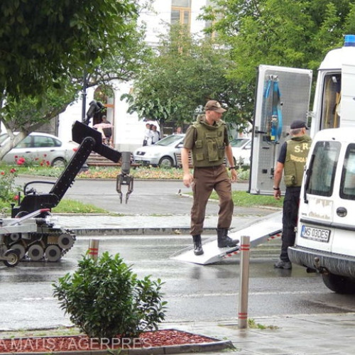 Intervenție rapidă în zona școlii de șoferi după identificarea unui bagaj suspect