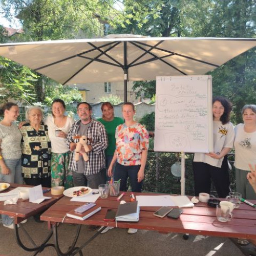 Brașov continuă să promoveze colaborarea intergenerațională prin proiectul InterGenic