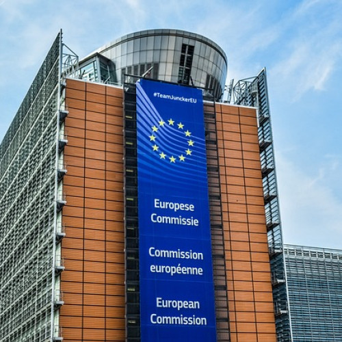Comisia Europeană reduce estimările creșterii economice a României la 0,7% în 2025
