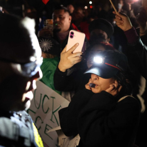 Cel puțin 81 de persoane arestate în operațiuni federale de imigrație în Charlotte