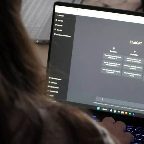 Majoritatea angajaților folosesc inteligența artificială doar pentru sarcini simple la locul de muncă