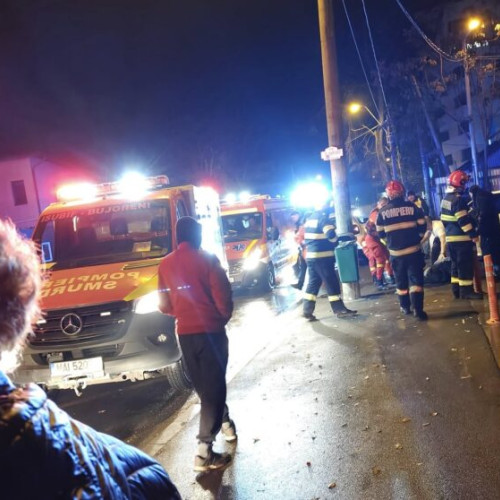 Patru pietoni răniți după un accident pe bulevardul Uverturii din Capitală