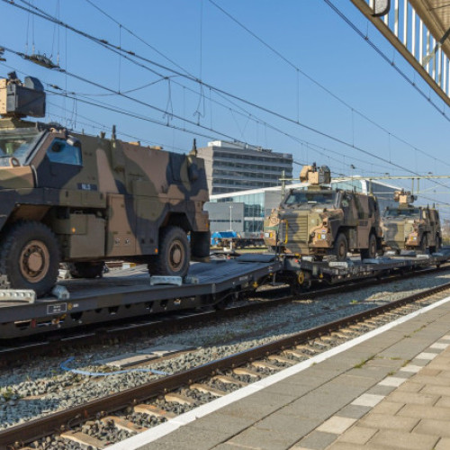 Comisia Europeană propune un sistem de urgență pentru mobilitatea militară transfrontalieră