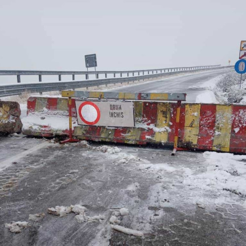 Mai multe drumuri județene din Alba închise pe perioada sezonului rece 2025-2026