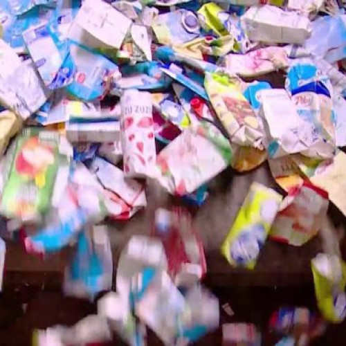 România lansează un proiect-pilot inovator pentru reciclarea ambalajelor de carton