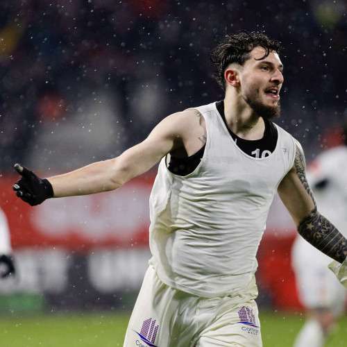 Ianis Stoica a marcat pentru Estrela Amadora în finala Trofeului orașului Valladolid