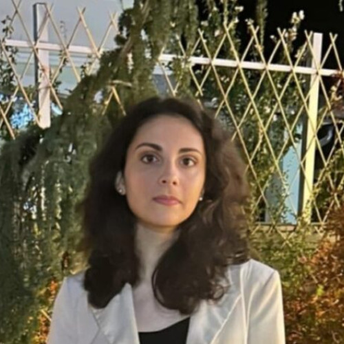 Elevii buzoieni explorează teatrul prin ateliere inovatoare conduse de profesoara Mihaela Nicolae