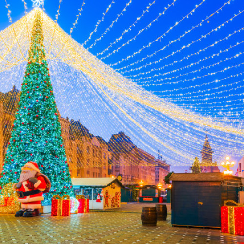 Piața Alba Iulia devine centrul târgului de Crăciun și petrecerii de Revelion în București