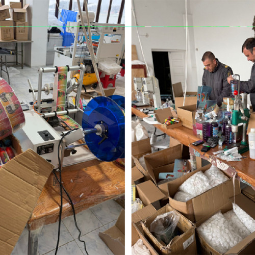 ANAF descoperă o fabrică ilegală de dispozitive electronice de vapat în Prahova