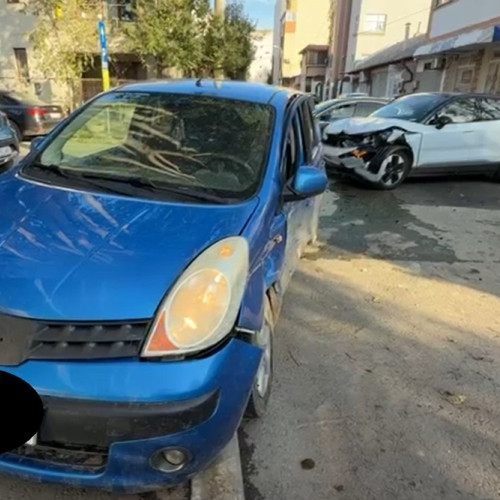 Trei răniți în urma unui accident rutier la intersecția străzilor Unirii și Libertății