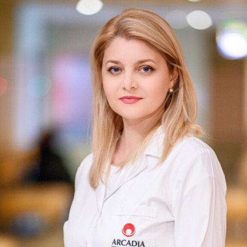 Medici discută tratamentul multidisciplinar al obezității la un eveniment Arcadia