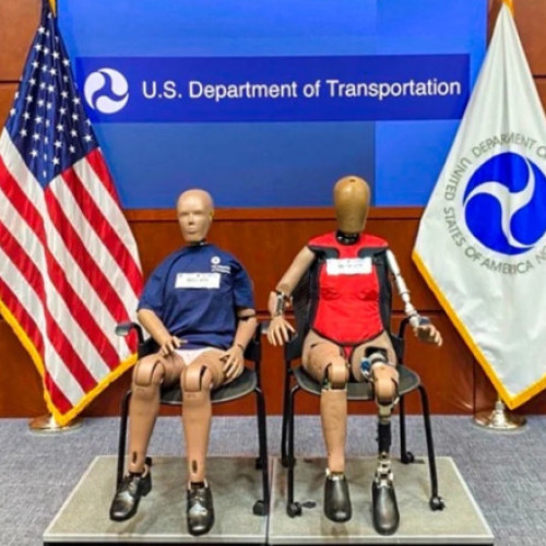 SUA lansează un manechin de testare avansat destinat femeilor șoferi