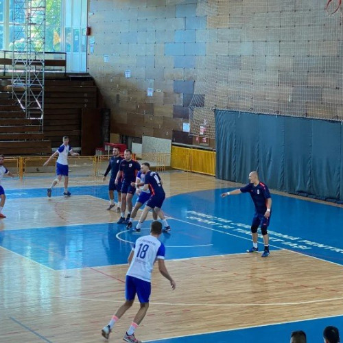 Politehnica Iași reușește o victorie strânsă în handbalul masculin