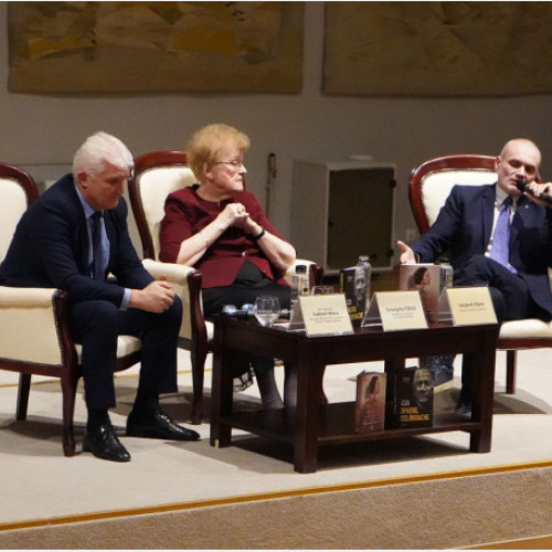 Dublă lansare de carte la Muzeul Țării Crișurilor din Oradea