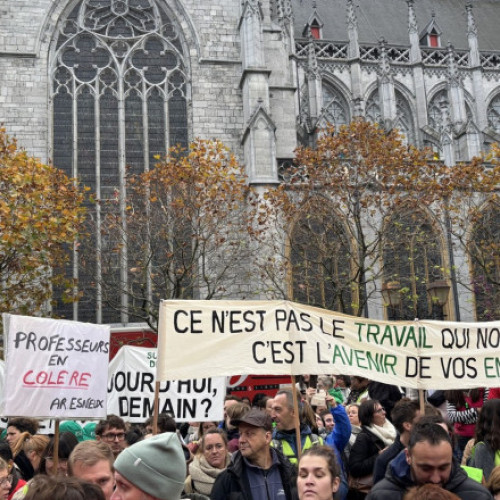 Belgia intră în trei zile de grevă masivă împotriva reformelor guvernamentale