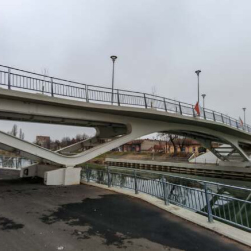 Primăria Timișoara amână recepția Pasarelei Gelu din cauza neconformităților