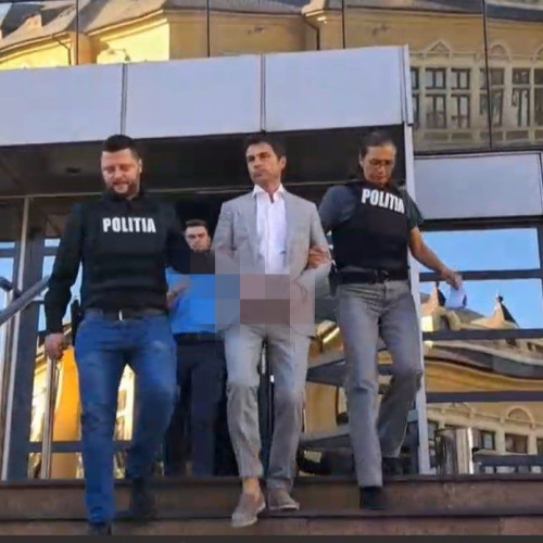 Primarul suspendat Cristian Radu cere judecată în lipsă în dosarul de corupție de la Mangalia