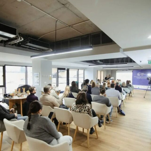 34 de IMM-uri din Nord-Est participă la programul european SustainX pentru inovare digitală sustenabilă