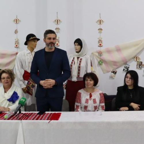 Elevii din Berceni promovează tradițiile prin dans, cântec și ateliere culturale