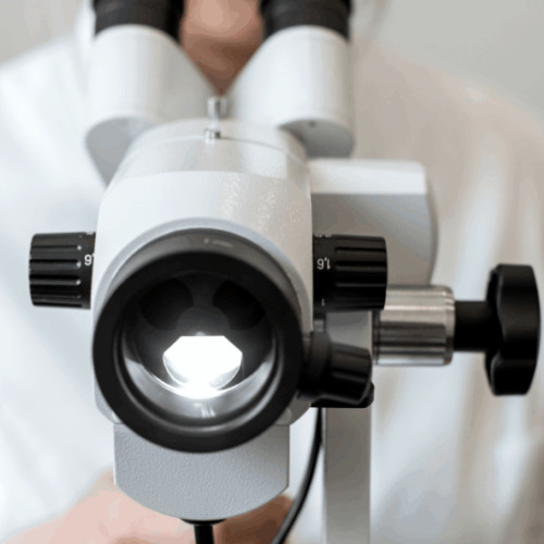 Colposcopia, procedura esențială pentru prevenția cancerului de col uterin la femei