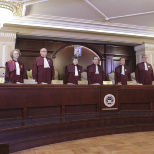 Curtea Constituțională admite limitarea plății unice la pensiile private, dar respinge excepția pentru bolnavii de cancer