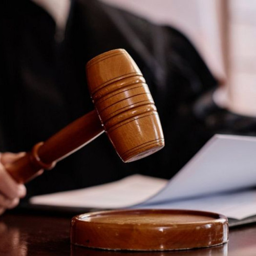 Două tinere cercetate pentru tentativa de furt dintr-o locuință din Sfântu Gheorghe