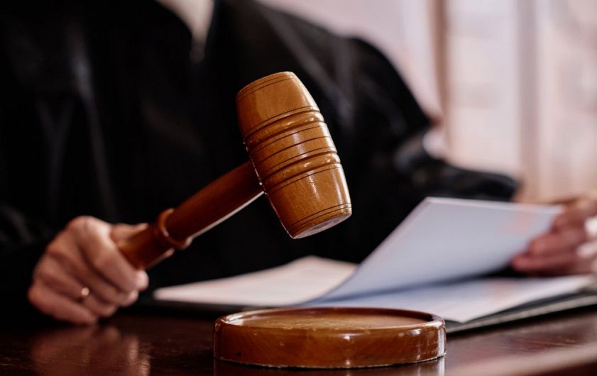 Două tinere cercetate pentru tentativa de furt dintr-o locuință din Sfântu Gheorghe