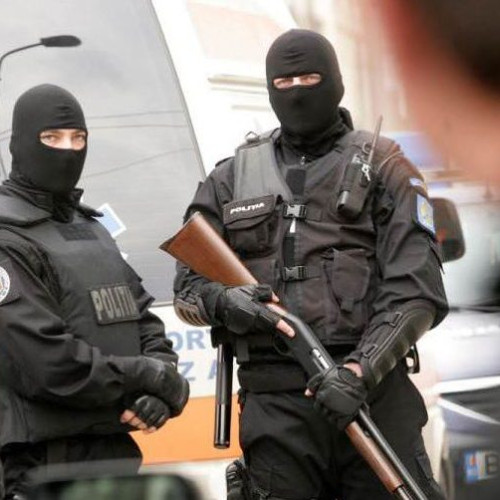 Percheziții naționale într-un dosar de contrabandă cu produse petroliere și evaziune fiscală