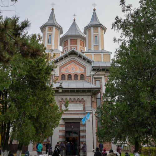 Biserica din Galați își celebrează hramul la sărbătoarea Sfintei Ecaterina