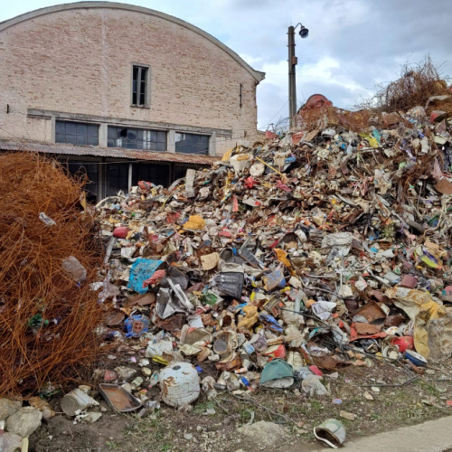 Controale ale Gărzii de Mediu descoperă nereguli majore la gestionarea deșeurilor