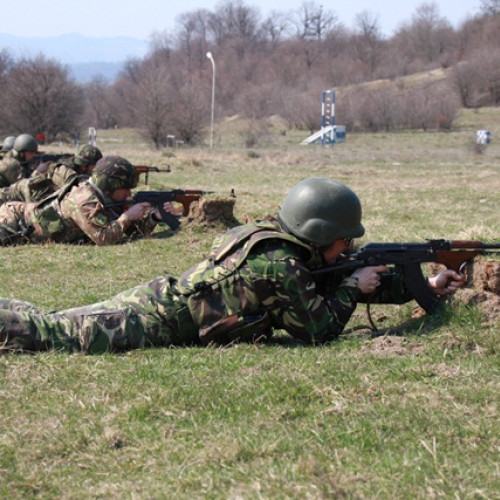 Exerciții de tragere în poligonul Predeal-Cheia în decembrie 2025