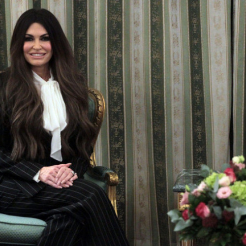 Ambasadoarea SUA în Grecia, criticată pentru o rochie transparentă la un eveniment diplomatic