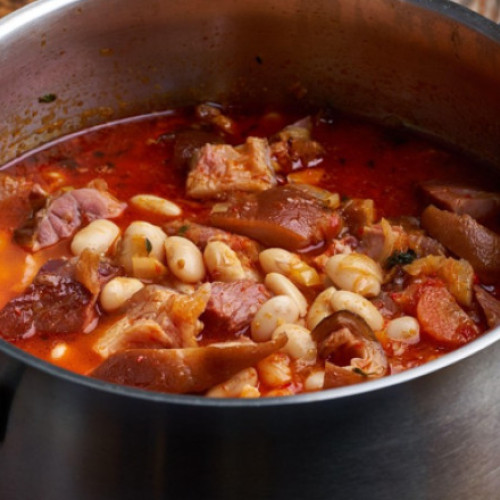 Majoritatea legumelor din piețele românești provin din import, în ciuda preferinței pentru produse locale