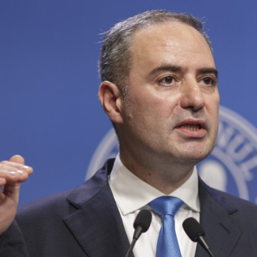 Guvernul va prezenta rectificarea bugetară cu ținta de deficit de 8,4% din PIB