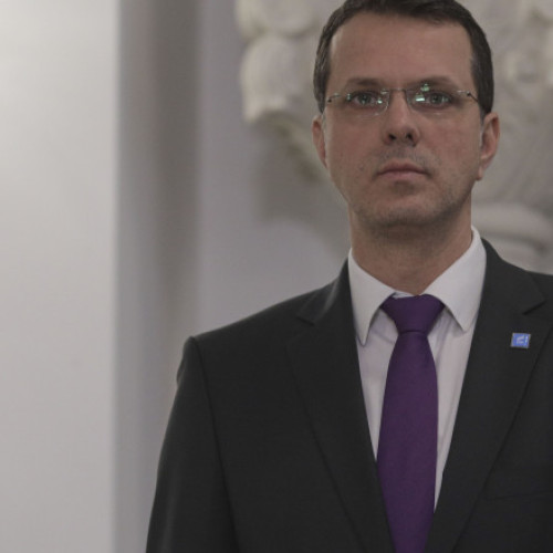 George Simion cere demisia ministrului Apărării Ionuț Moșteanu după acuzații privind studiile