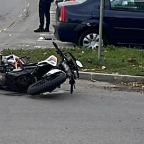 Minor rănit într-un accident între motocicletă și autoturism în Slatina