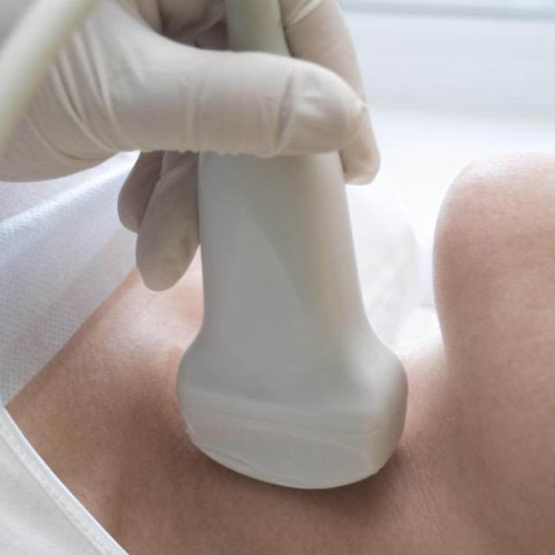 Ablaţia cu microunde, noua metodă minim invazivă pentru nodulii tiroidieni