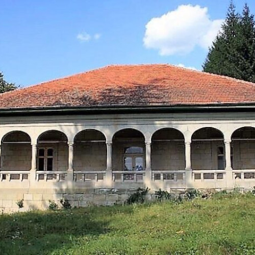 Conacul Maican a fost preluat oficial în administrarea Primăriei Gura Teghii