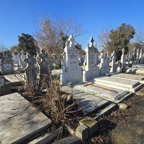 Locuri de veci și cripte disponibile în cimitirele din Constanța, cu prețuri variate