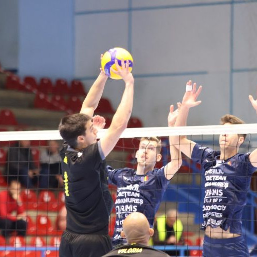 Știința București s-a impus clar în fața echipei Știința Explorări Baia Mare