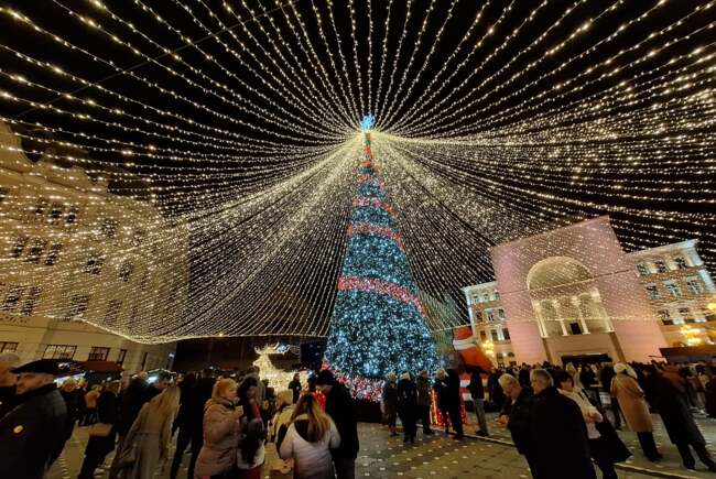 Târgul de Crăciun din Timișoara începe pe 30 noiembrie cu aprinderea bradului